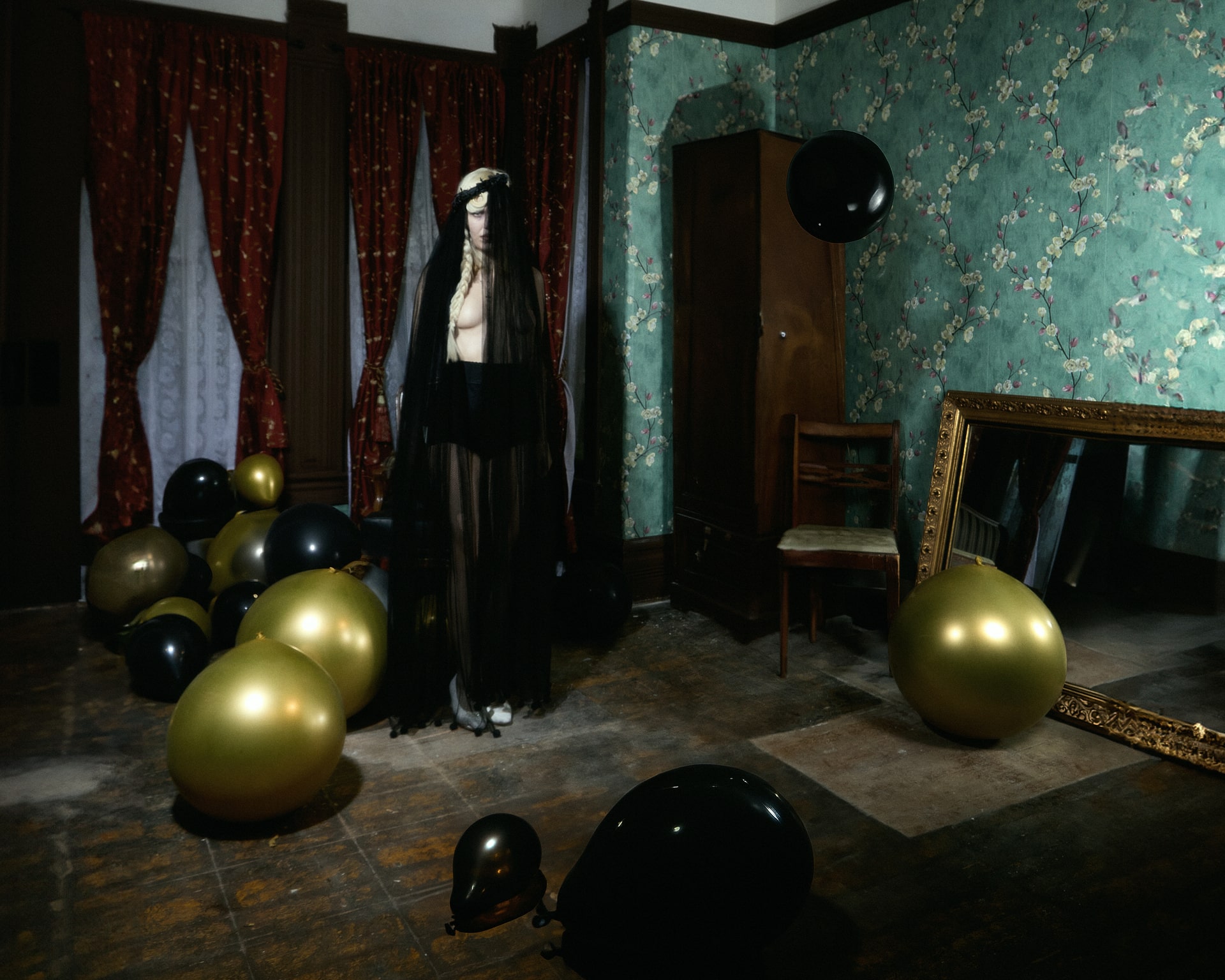 Hysteria for H Lorenzo